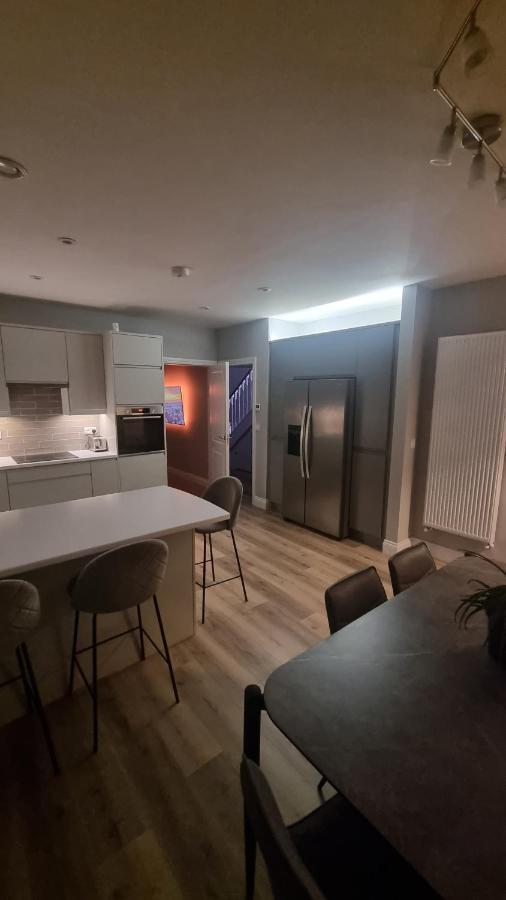 Entire Modern Home With Seaview And Parking Виклоу Экстерьер фото